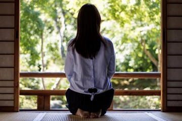 每天跪坐30秒，防病、养身还养心！